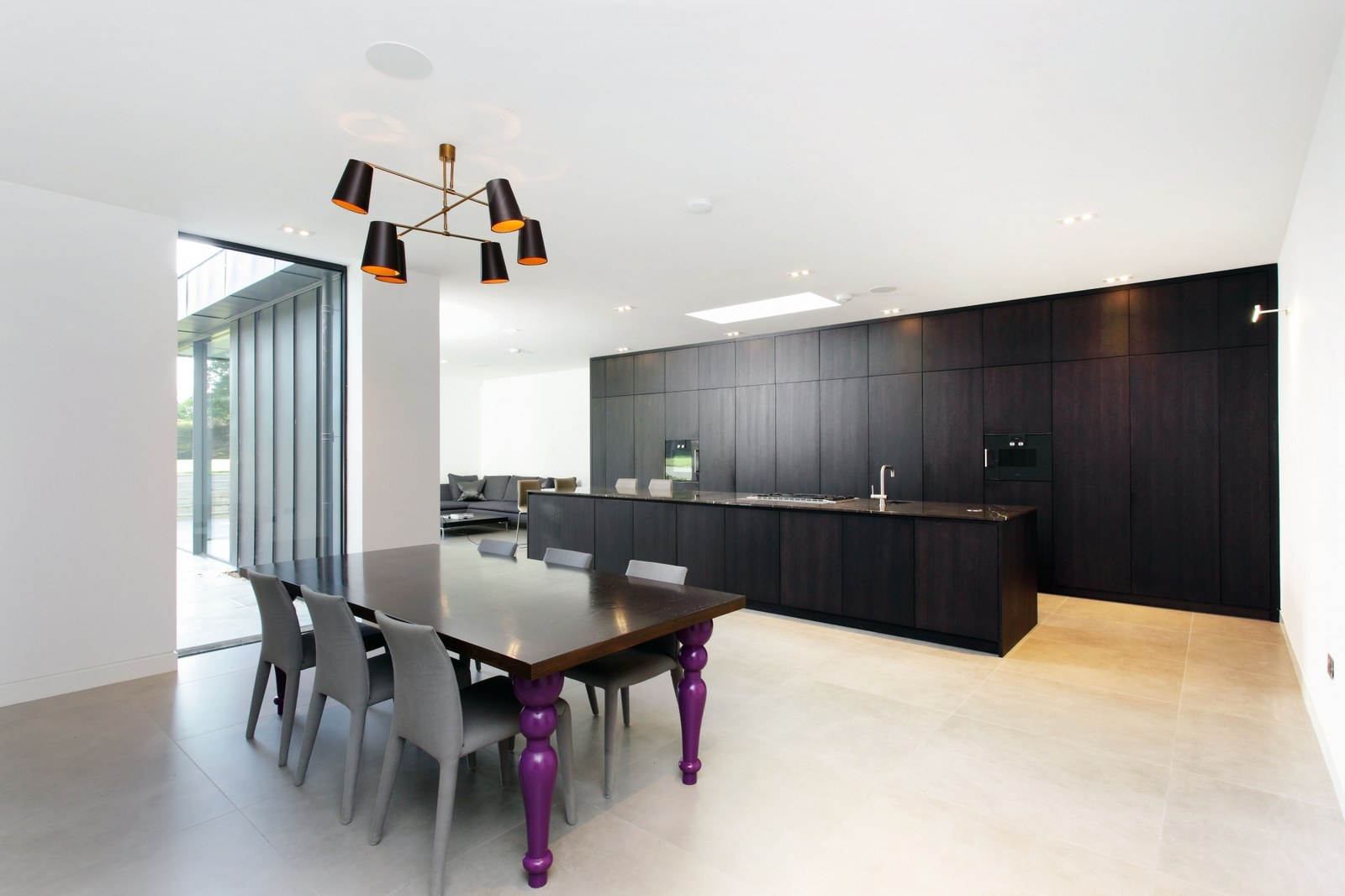 Melsetter — open-plan kitchen and dining