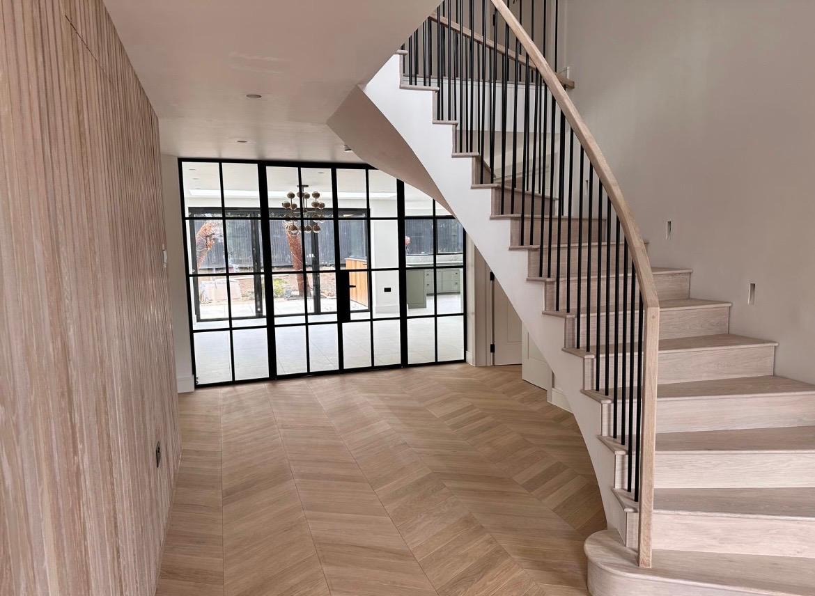 4 Rosefield — entrance hall with Crittall glazed screen