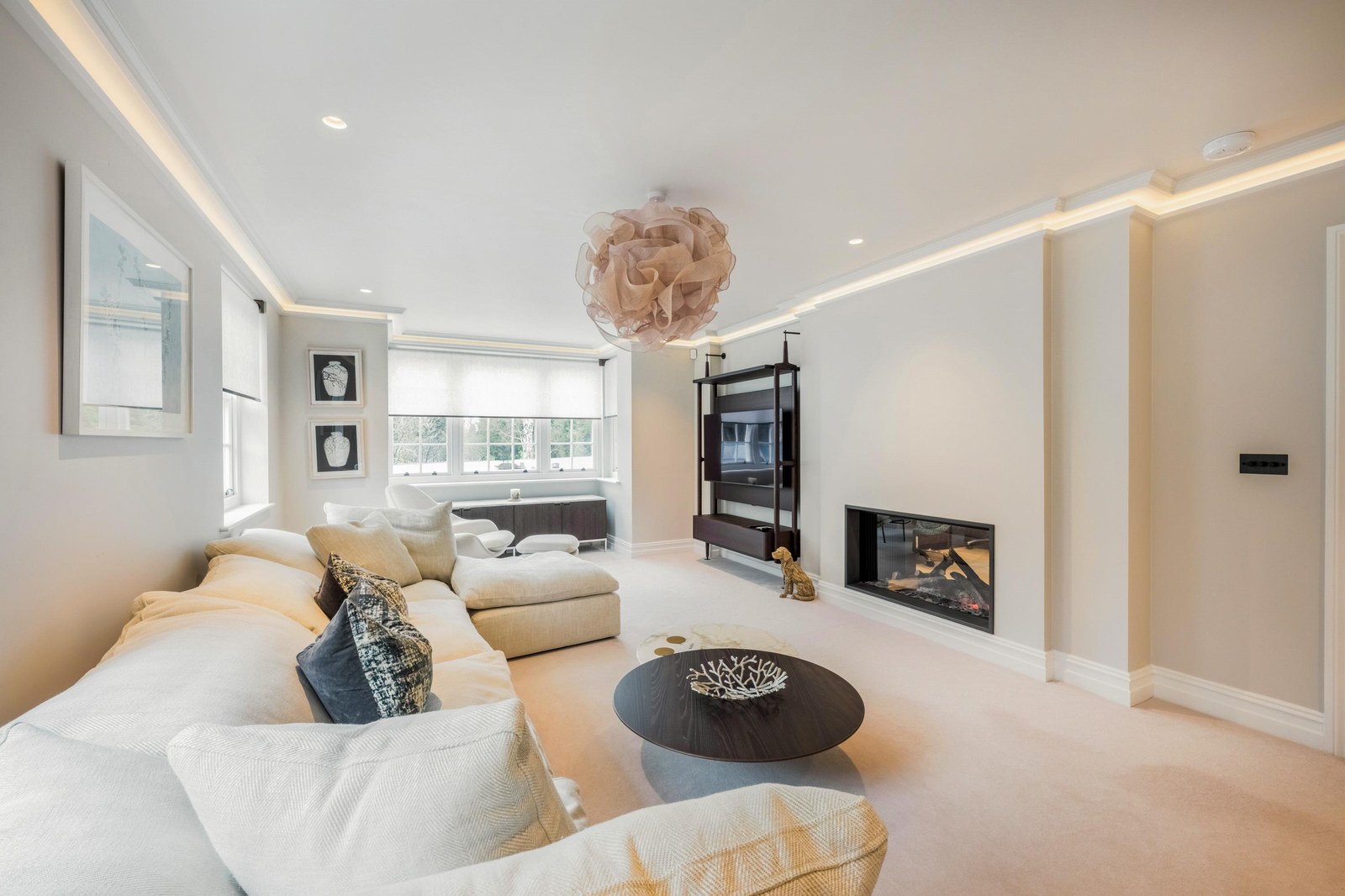 Melsetter — snug with fireplace